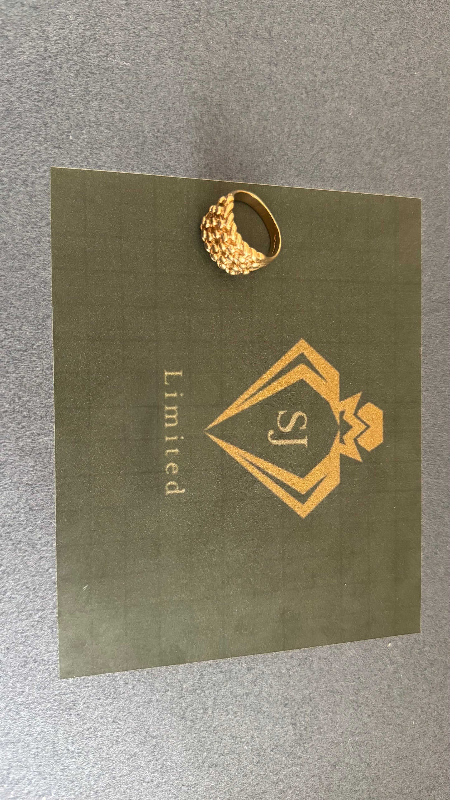 9ct Gold Keeper Ring