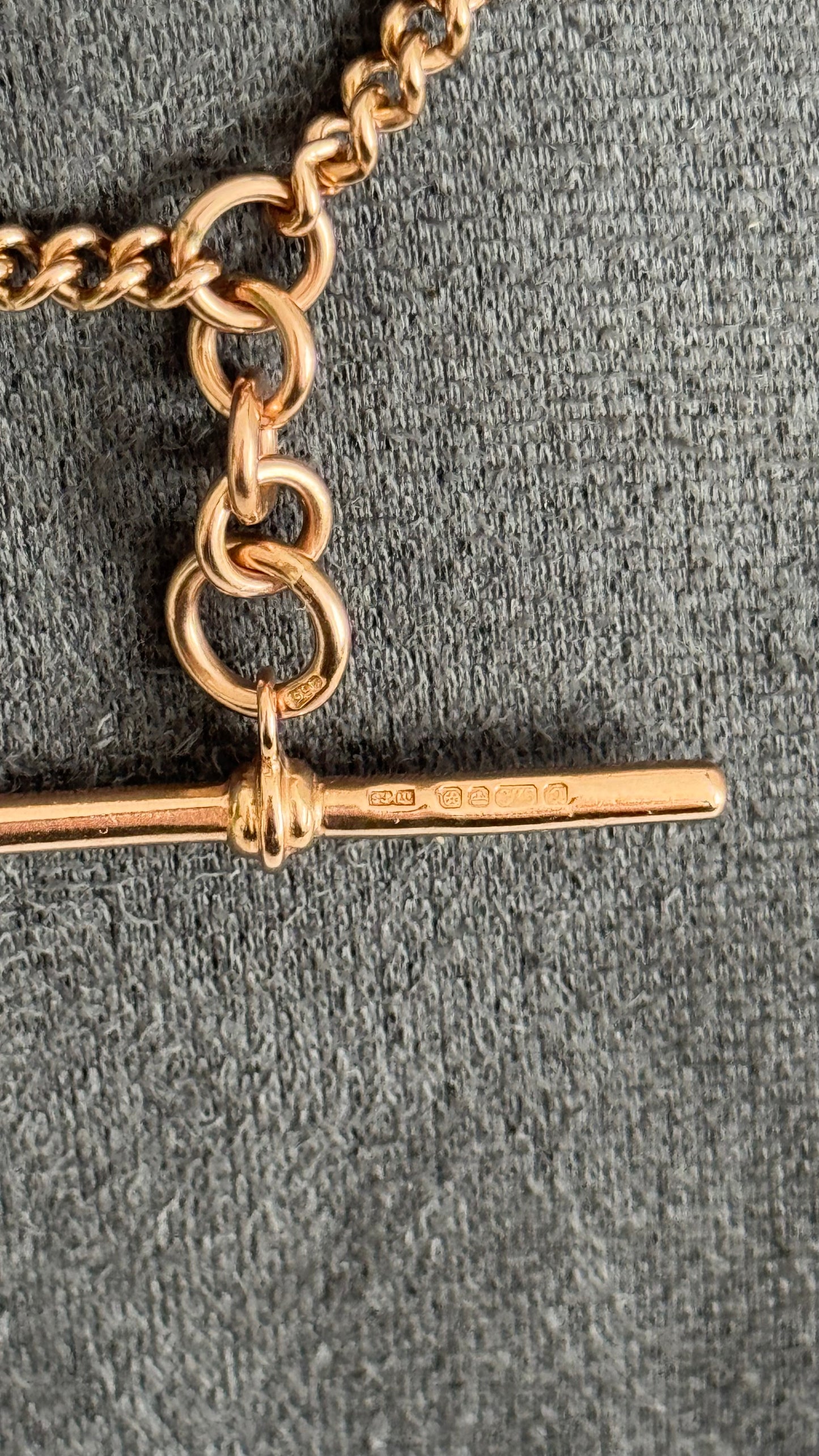 9ct Gold Curb Chain Solid