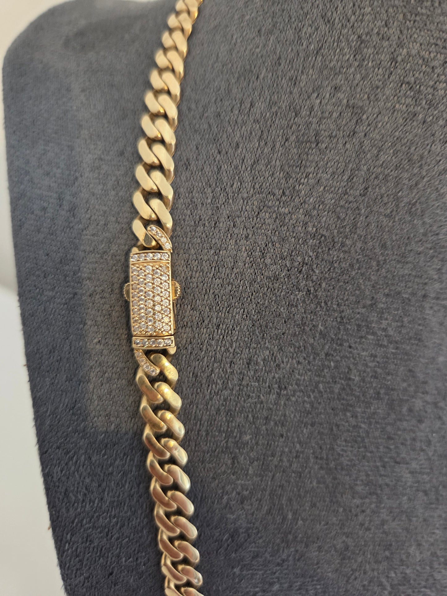 9kt Gold Curb Chain