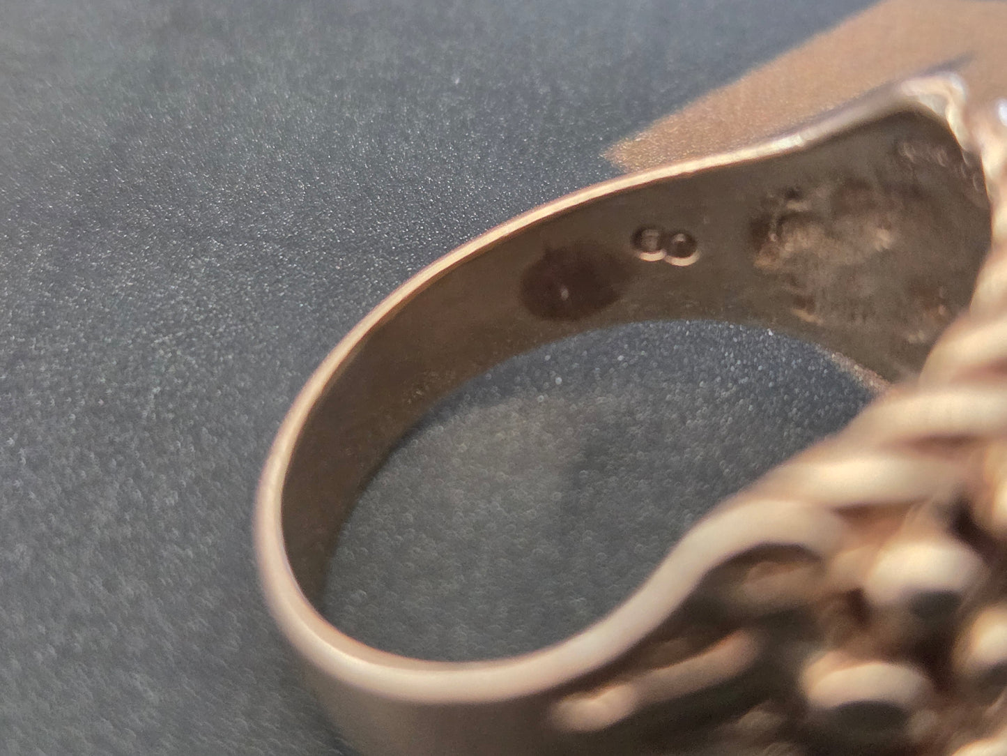 9ct Gold Keeper Ring