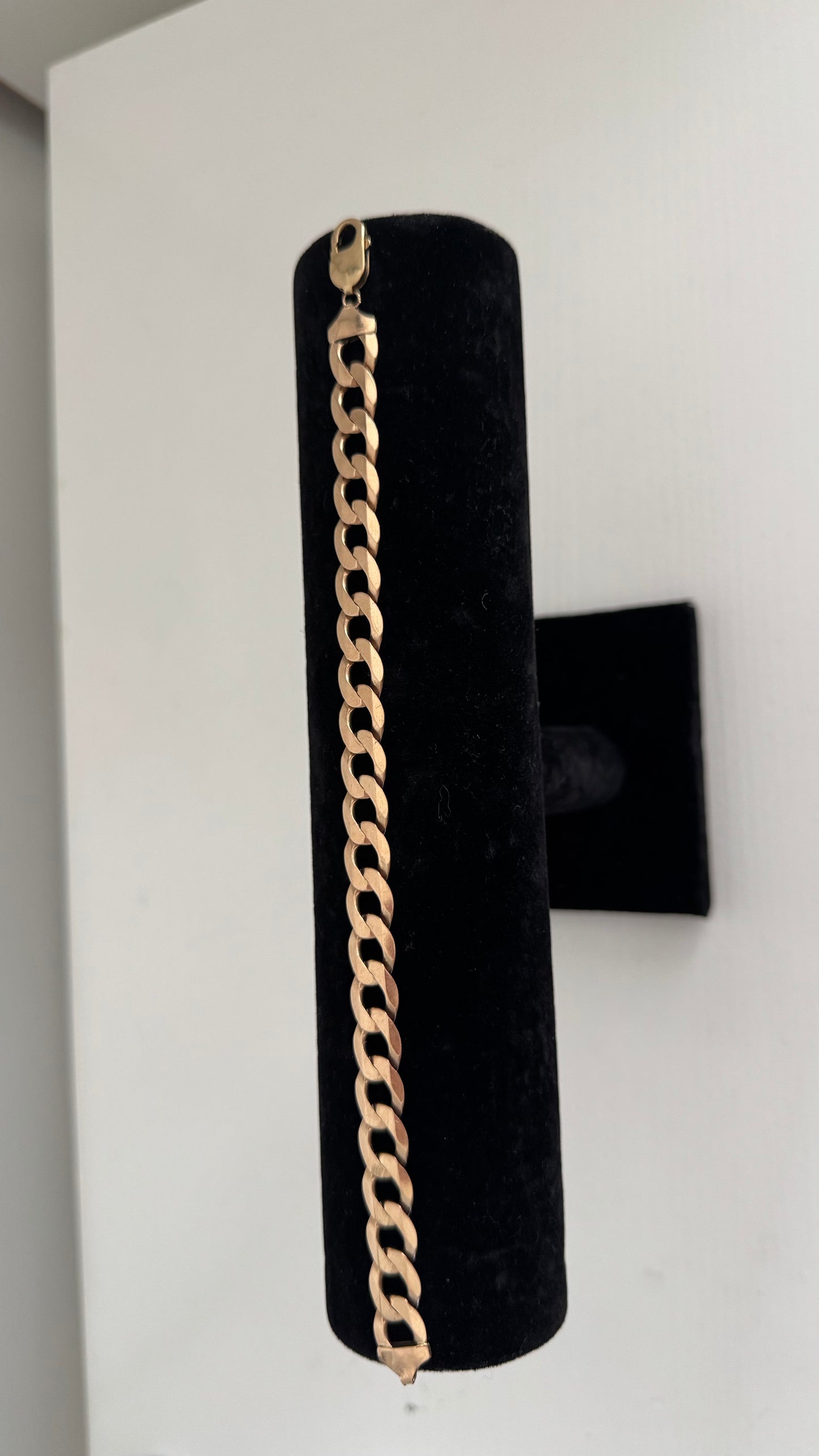 9ct Gold Curb Bracelet