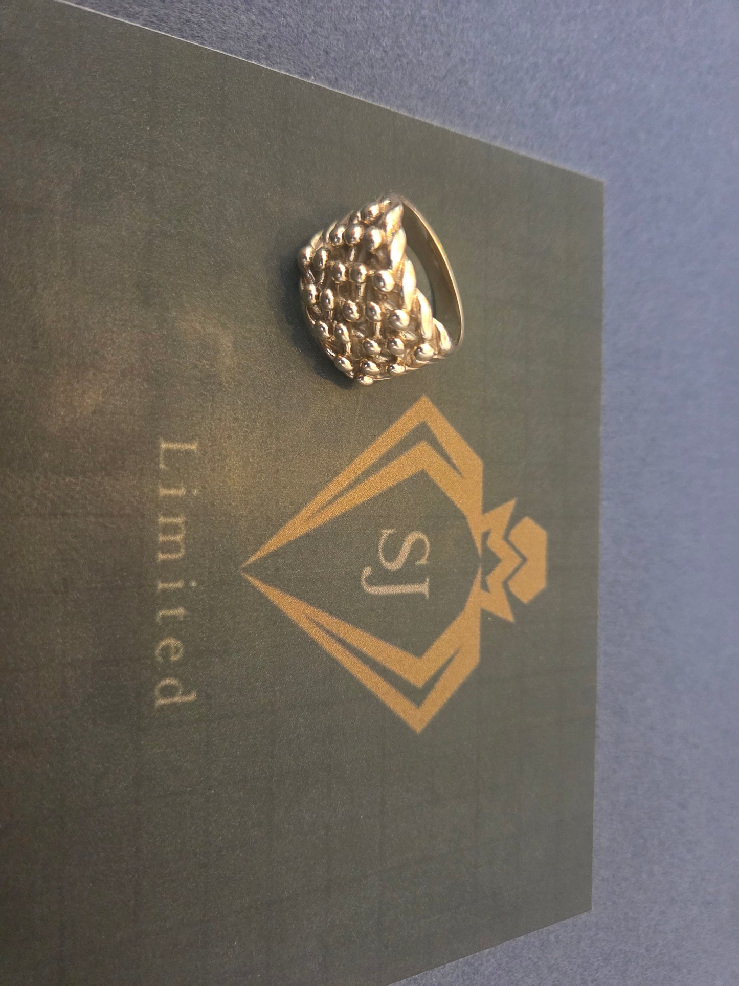 9ct Gold Keeper Ring