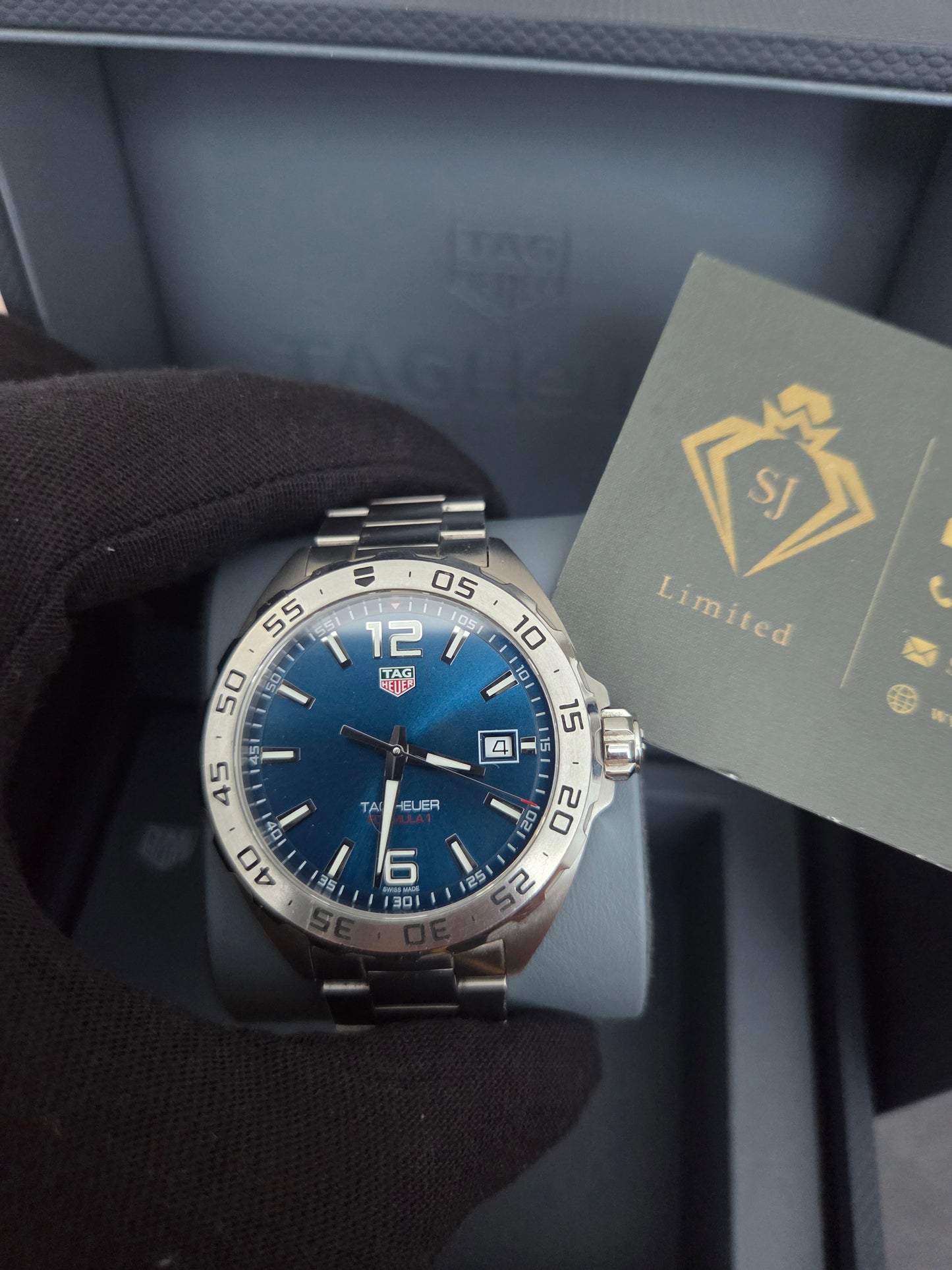 TAG HEUER formula 1