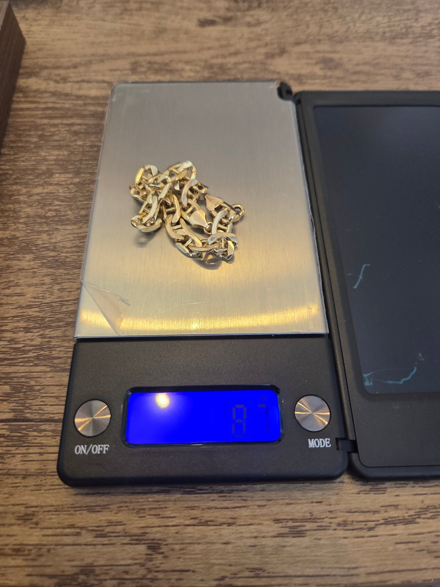 9kt Gold Anchor Bracelet