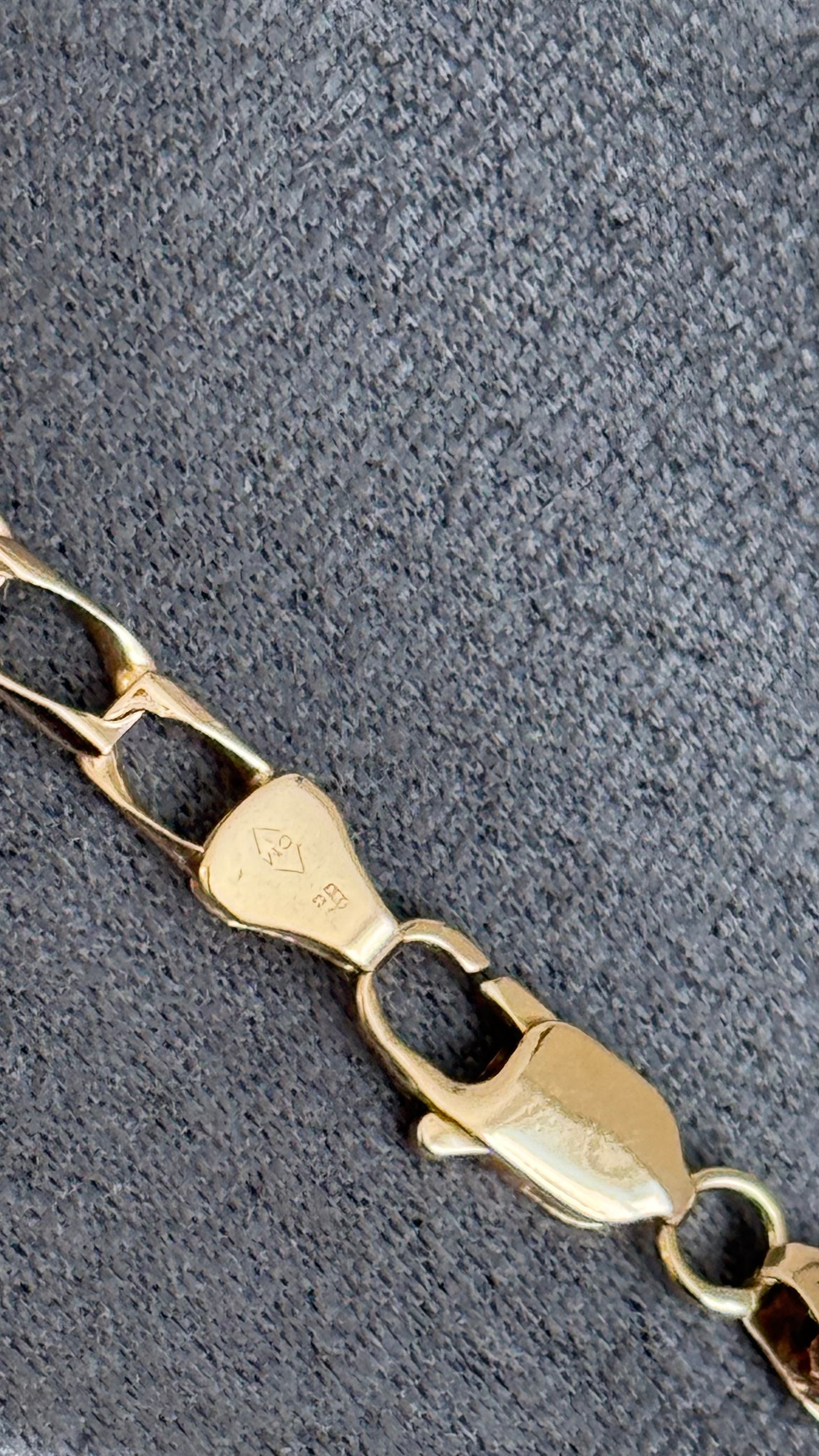 9ct Gold Curb Chain