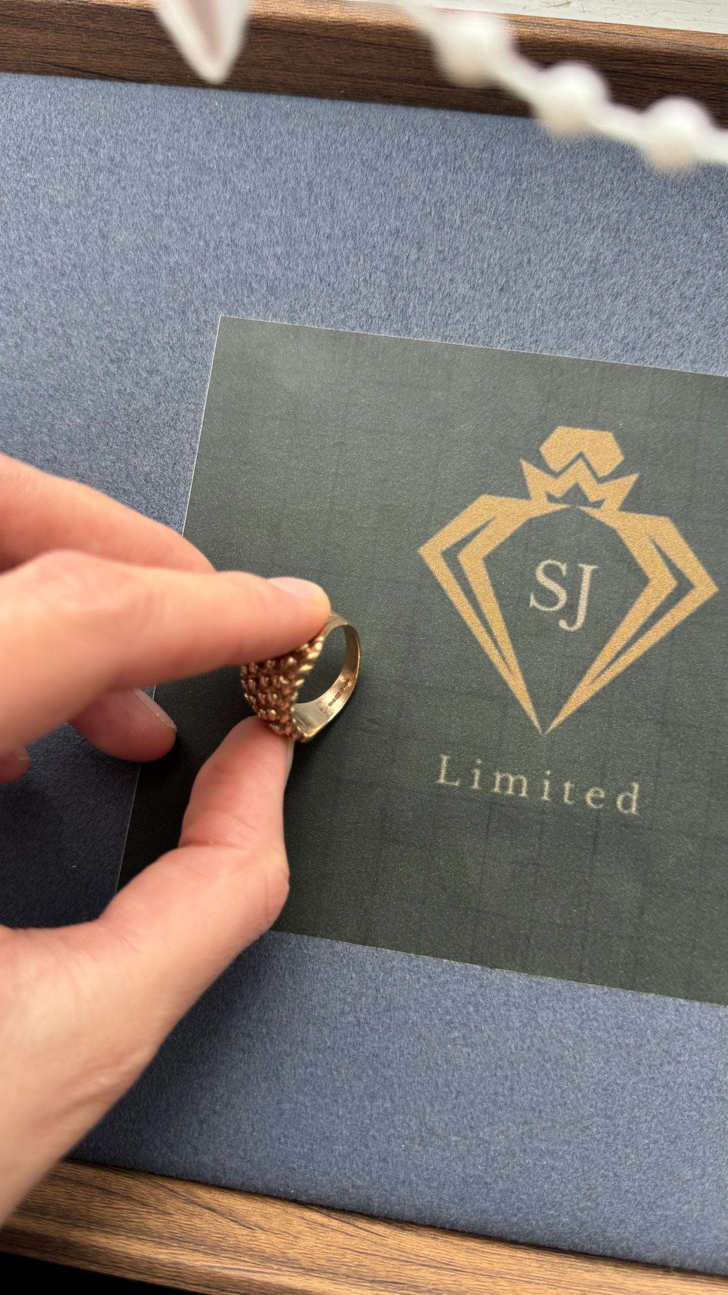 9ct Gold Keeper Ring