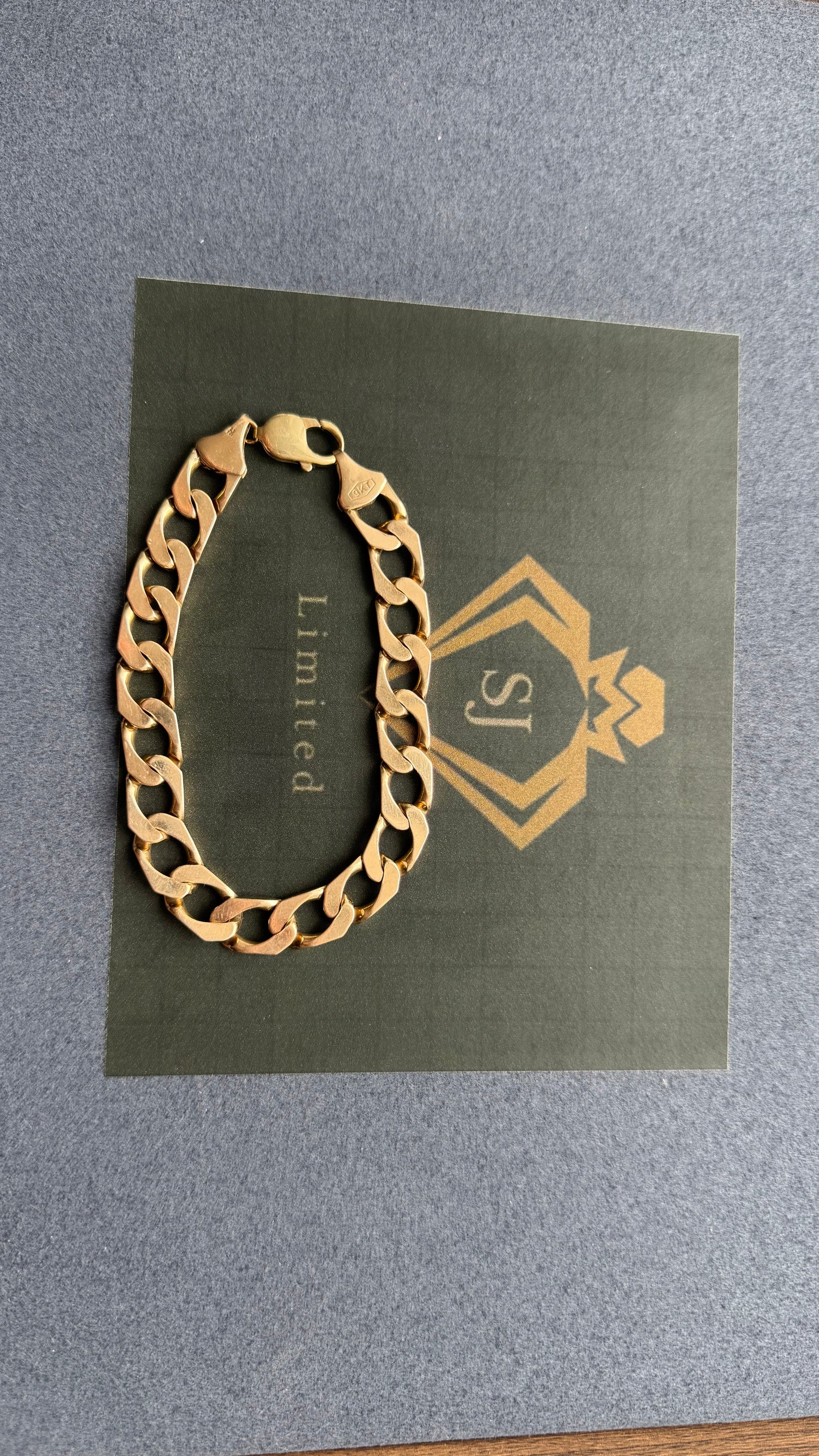 9ct Gold Curb Bracelet Solid